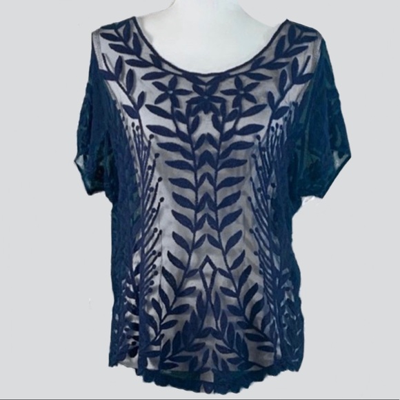 Xhilaration Tops - Super Cute Navy Lace Top Xhilaration Sz XXL 16